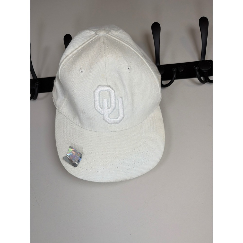 Oklahoma Sooners Top of the World Hat White OU Logo One-Fit Stretch Cap